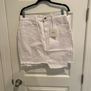 JBD white denim skirt